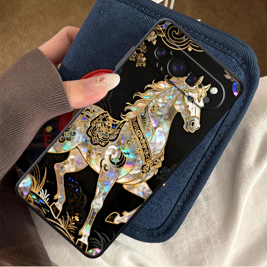 Lucky Horse Funda Phone Cover  - đánh giá và giá Google Pixel 8A